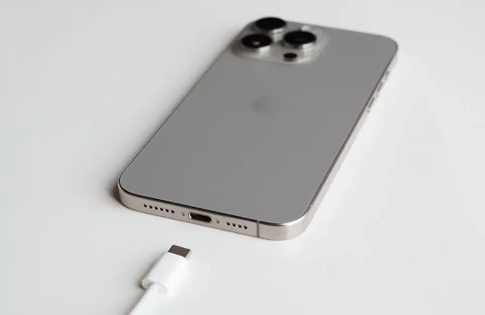 Ficha técnica iPhone 15 Pro Max