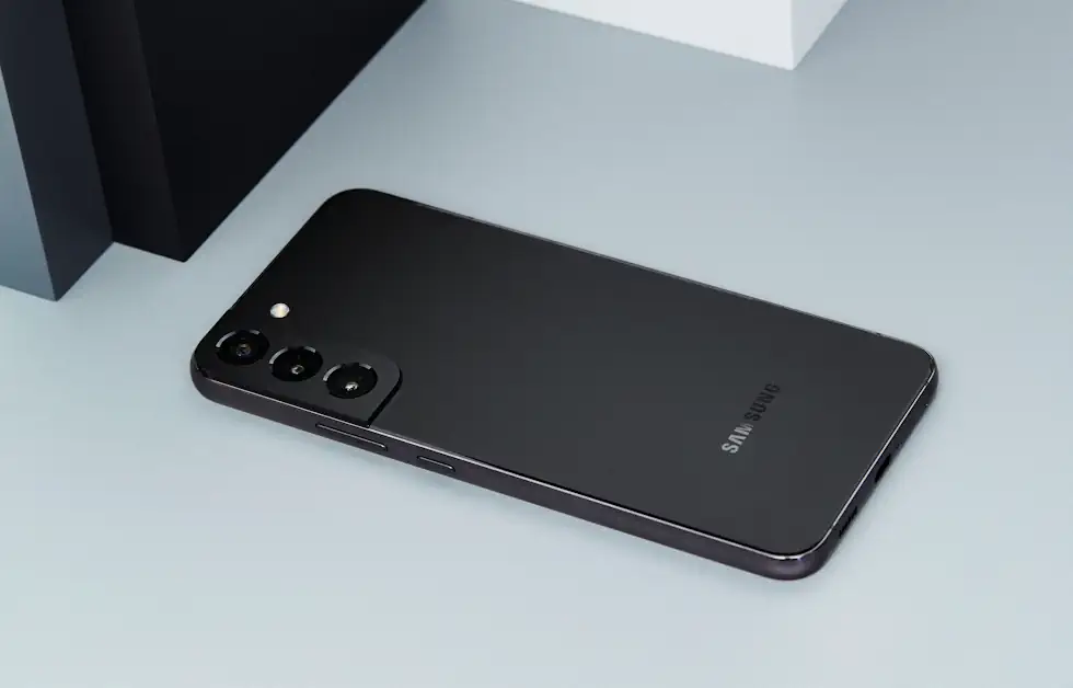 Samsung Galaxy S22 Plus