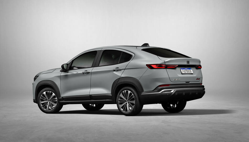 Fiat Fastback T200 2025