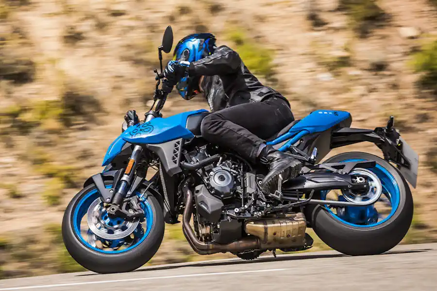 Suzuki GSX-8S 2025: Ficha Técnica para Escolher Sua Próxima Naked de Alto Desempenho 2 Suzuki GSX-8S 2025 Ficha Técnica