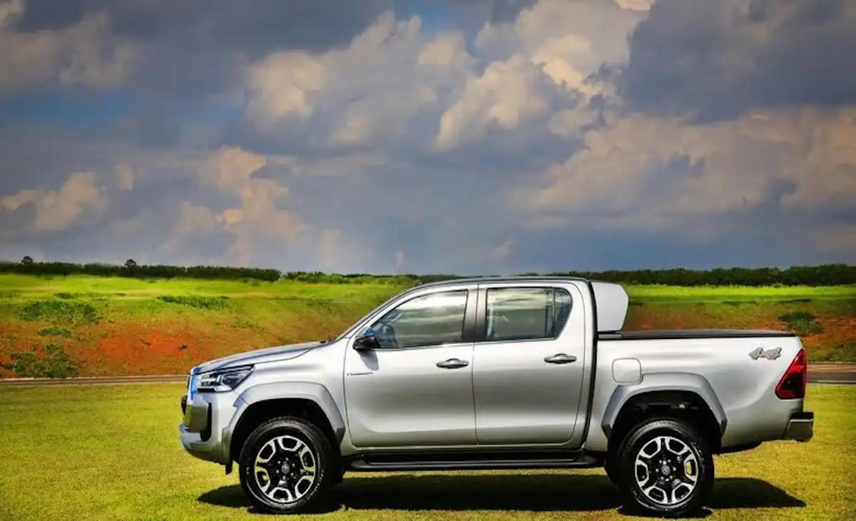 Nova Toyota Hilux SRX 2026